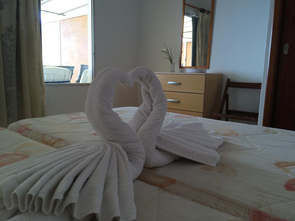 Apartamentos Dominguez Calera Camera foto
