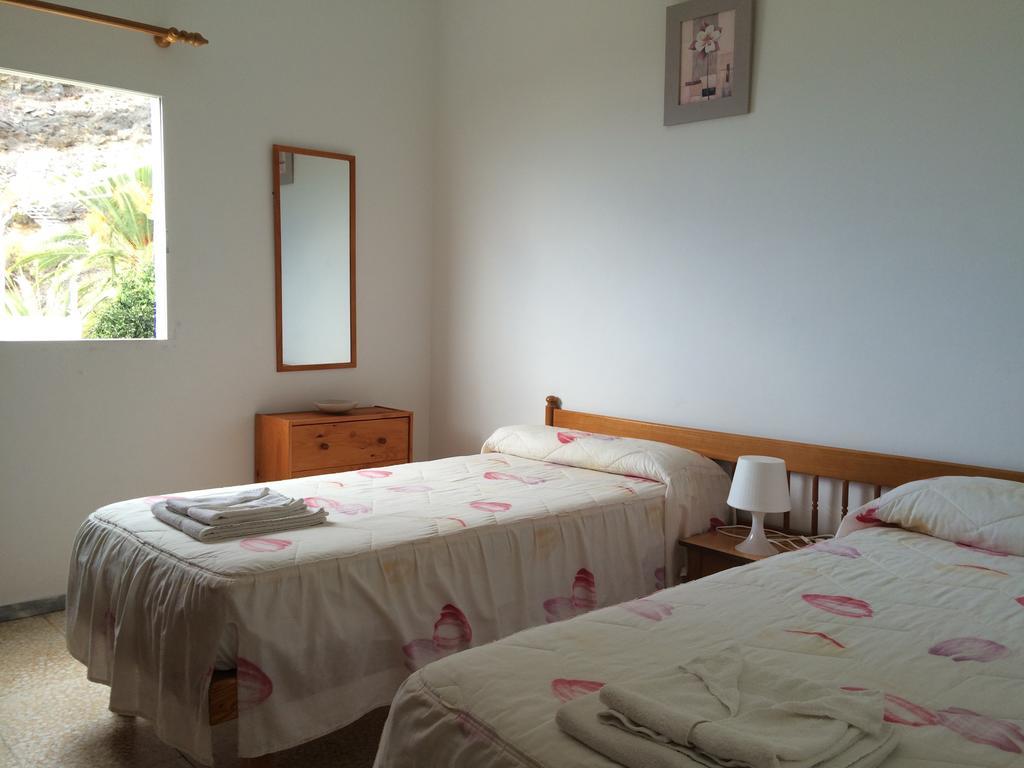 Apartamentos Dominguez Calera Camera foto