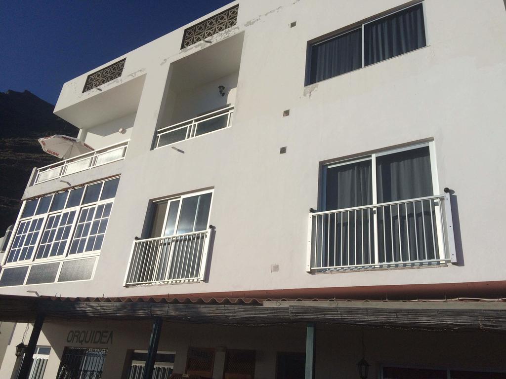 Apartamentos Dominguez Calera Esterno foto